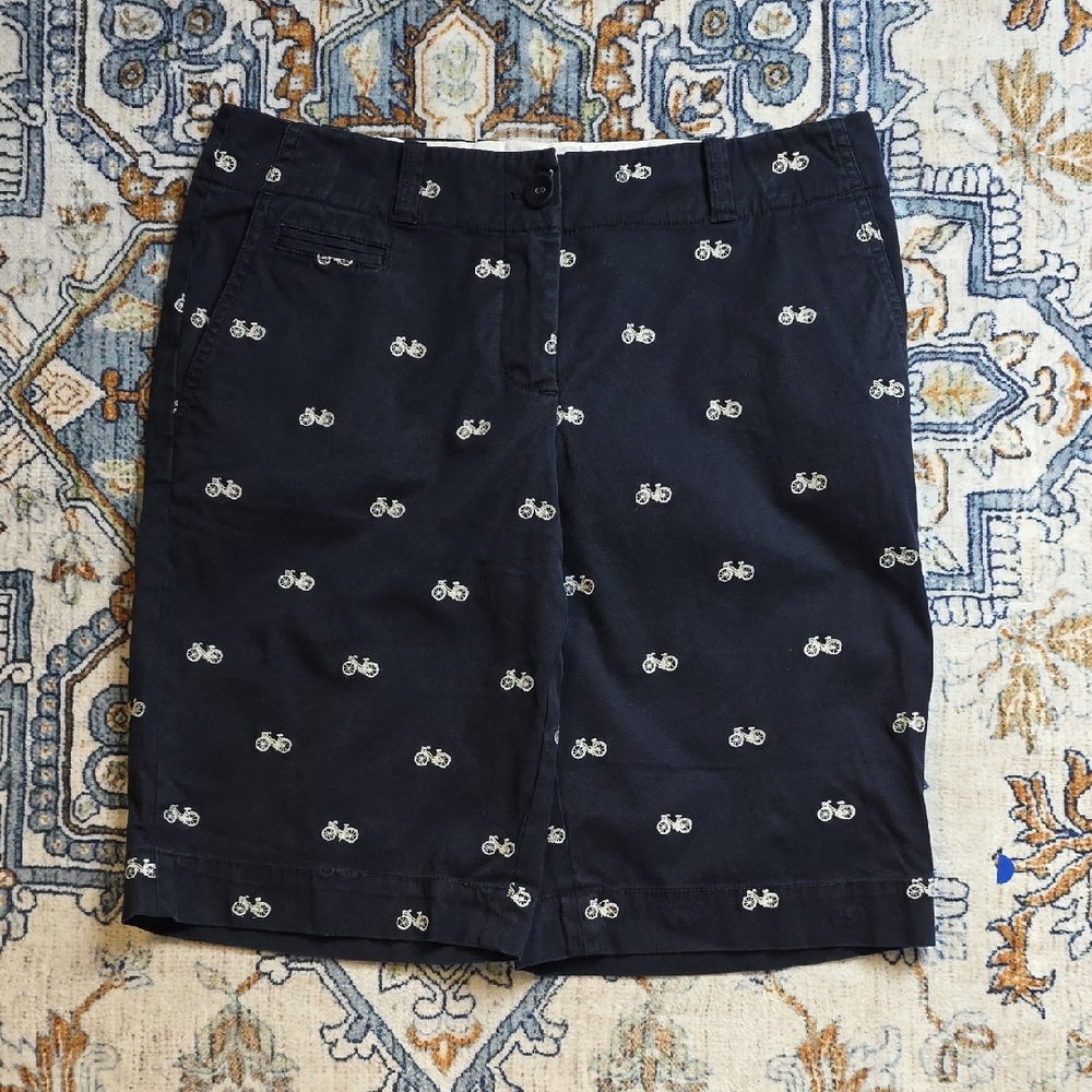 Talbots Navy and White Shorts Size 4 Wiyh Bicycle Print